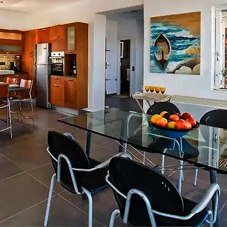 Beachfront Blue Sea Parikia (Paros)