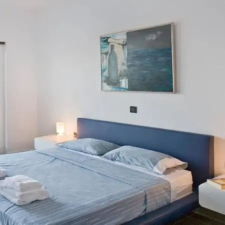 Beachfront Blue Sea * Parikia (Paros)